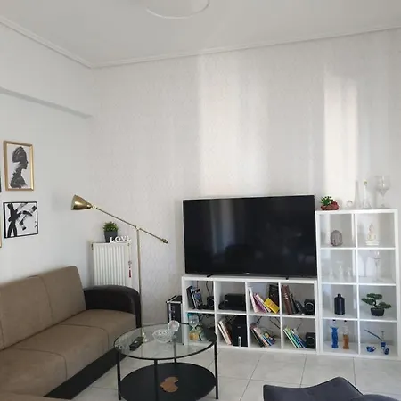 Home Resort Apartment Kalamata